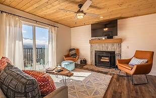 Indoor Pool Access Full Kitchen Mountain Views