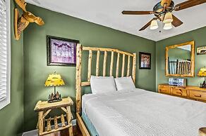 Sleeps 4 Hot Tub Indoor Pool Mountain Views