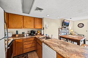 Sleeps 6 Indoor Pool Hot Tub Mountain Views