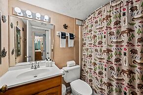 Sleeps 6 Indoor Pool Hot Tub Mountain Views