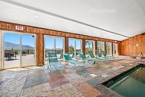 Sleeps 8 Pool Playground Mountain Views Hot Tub