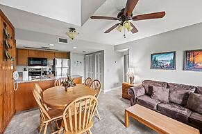 Sleeps 8 Pool Playground Mountain Views Hot Tub