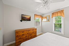 Sleeps 8 Pool Playground Mountain Views Hot Tub