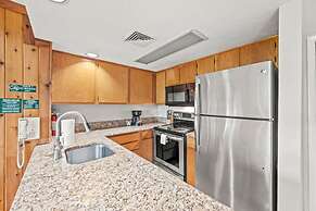 Sleeps 8 Pool Playground Mountain Views Hot Tub