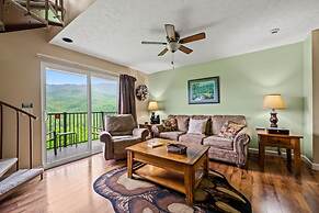 Sleeps 8 Pool Playground Mountain Views Hot Tub