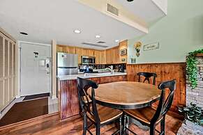 Sleeps 8 Pool Playground Mountain Views Hot Tub