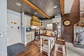 Sleeps 6 Pool Playground Mountain Views Hot Tub