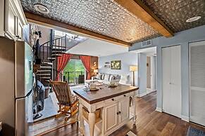 Sleeps 6 Pool Playground Mountain Views Hot Tub