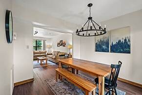 Sleeps 6 Indoor Pool 10 Mins to Dollywood