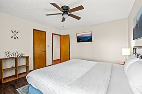 Sleeps 6 Indoor Pool 10 Mins to Dollywood