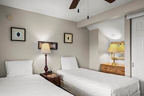 Sleeps 6 Mountain Views Heated Pool Playground