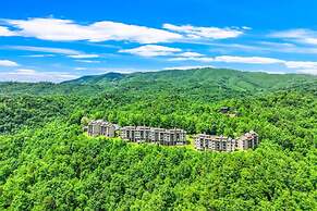 Sauna Mountain Views Indoor Pool Sleeps 4