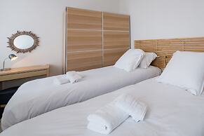 Beautiful Apartment With sea View