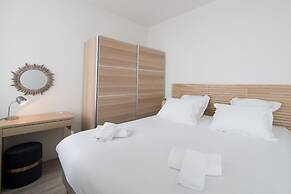 Beautiful Apartment With sea View