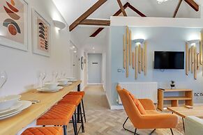 Chai- Tea Warehouse - North East Escapes