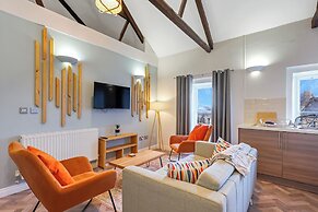 Chai- Tea Warehouse - North East Escapes