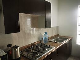 ROOMS & SUITES