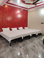 Mahakumbh Paryatan - Luxury Stay