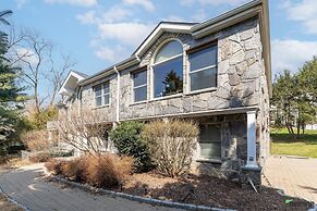 Hudson River Views Firepit Patio Dog Run Game Room Stone Manor