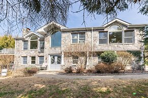 Hudson River Views Firepit Patio Dog Run Game Room Stone Manor