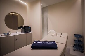 Hotel Essence