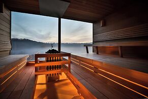 Hotel Essence