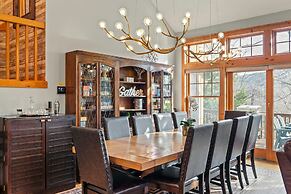 Mountain Escape With Game Room Balcony Stunning Views in the Poconos C