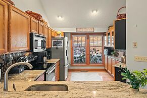 Mountain Escape With Game Room Balcony Stunning Views in the Poconos C