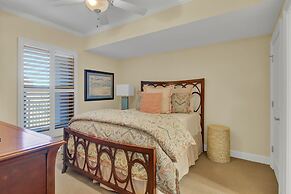 Oceanfront w Pool Beach Access Balcony View 312 B Shipwatch by Avantst