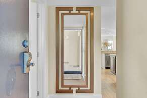 Oceanfront w Pool Beach Access Balcony View 312 B Shipwatch by Avantst