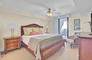 Oceanfront w Pool Beach Access Balcony View 312 B Shipwatch by Avantst