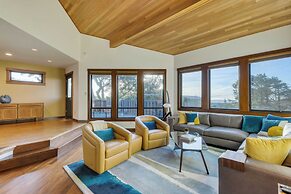 Half Block to Beach w/ Oceanview, Patio + Balcony The Shore Pine by Av