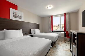 Ramada By Wyndham Brooklyn Empire Blvd