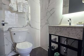 Ramada By Wyndham Brooklyn Empire Blvd