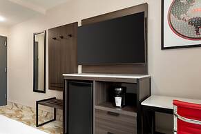 Ramada By Wyndham Brooklyn Empire Blvd
