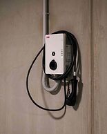 SalvatoreHomes – New Luxurious Apartment in the Centre of Bardolino wi