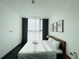 Sunny - Vinhomes Skylake Residences