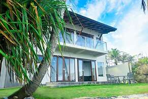 Surfside Serenity Ahangama