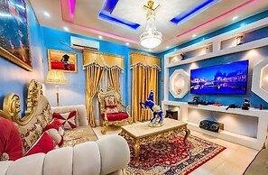 Aso Chateau Apartment and Lounge