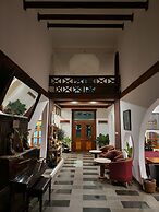 Domore Lifestyle Hotel & Cafe