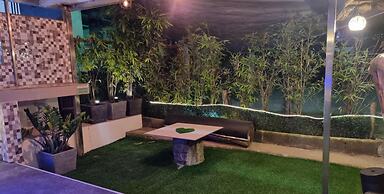 EDVIL BEACH RESORT AND JACUZZI POOL SPA