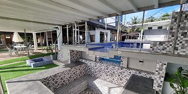 EDVIL BEACH RESORT AND JACUZZI POOL SPA