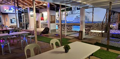 EDVIL BEACH RESORT AND JACUZZI POOL SPA