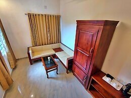 The Autumn by Maat Hotels