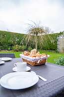 Pretty Rural Gite Near the Golf Course