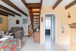 Pretty Rural Gite Near the Golf Course