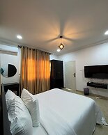 Camille's Luxury Apartment