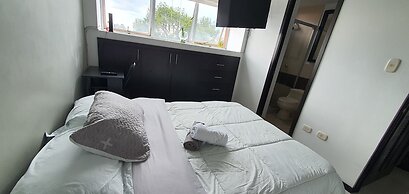 Modern Miravalle Apartment