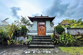 Villa Pastiny Santy Sidemen