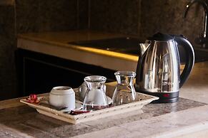 Villa Pastiny Santy Sidemen